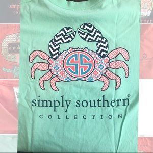 SIMPLY SOUTHERN size M tee